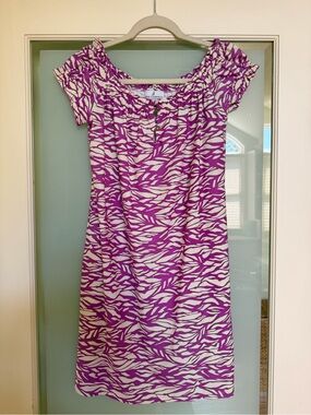 JUDE CONNALLY Purple and White Printed Off-Shoulder Dress